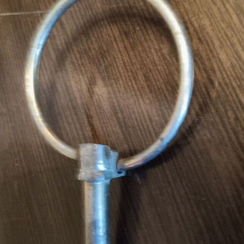 Safety pin, foldable for versatile use