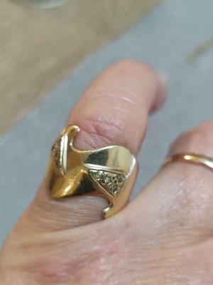 Gold ring 14k slightly used