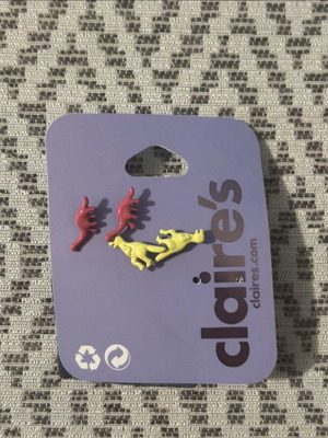 Claire's Dinosaur Earrings new, multicolored