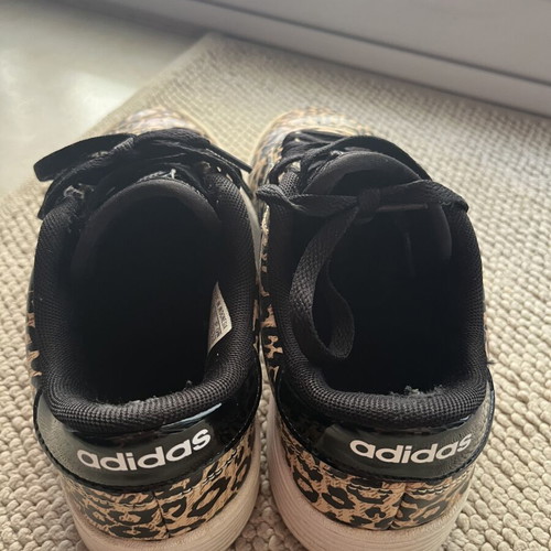 Adidas sneakers leopard print used, size 37