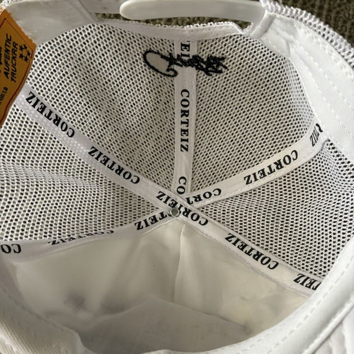 Corteiz hat brand new, black and white