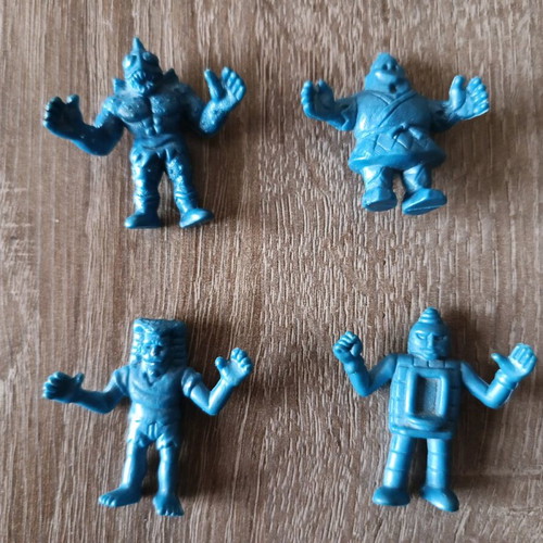 El Greco alien miniatures new, pack of 17 pieces