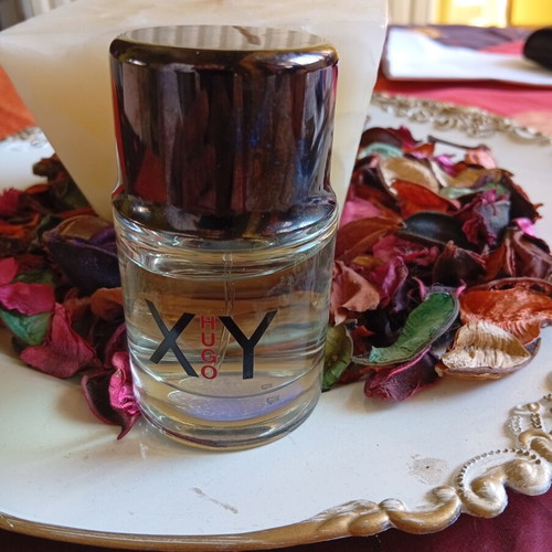 Hugo Boss XY Eau de Toilette 60 ml like new