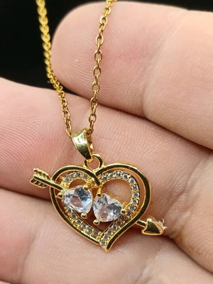 Gold plated heart necklace with rhinestones new