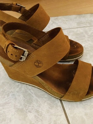 Timberland leather platform sandals used, brown tan color, size 37