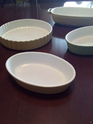 Cookware set like new, 4 sizes heat-resistant