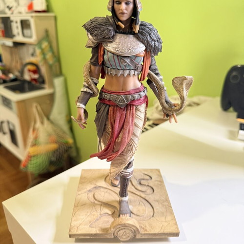 Assassin’s Creed Amunet figure like new from AC Origins