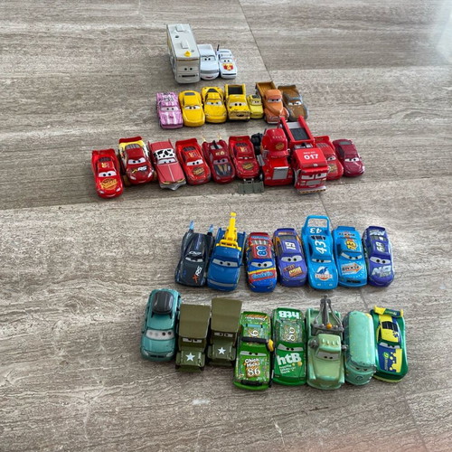 Mac Queen toy cars used, pack of over 45 pieces