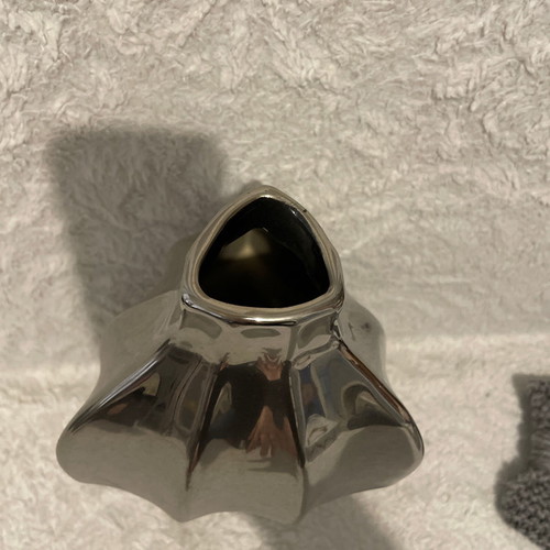 Decorative vase used in excellent condition
