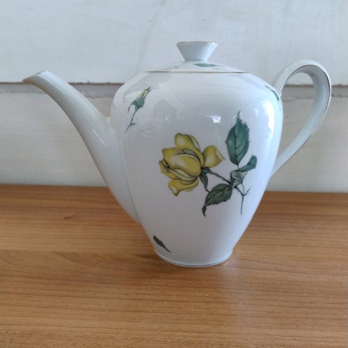 Porcelain teapot vintage like new, Thomas Germany