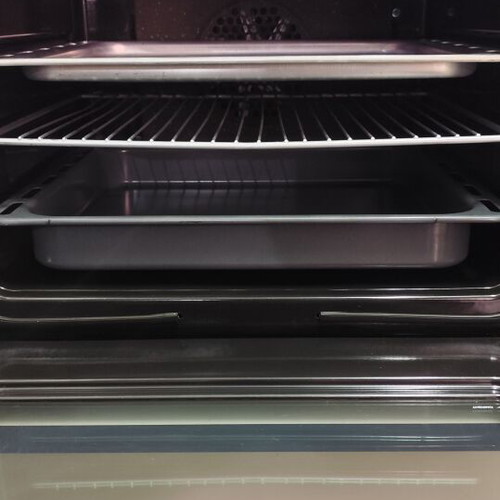 Pitsos Ceramic Stove like new, fully functional with two trays and grill