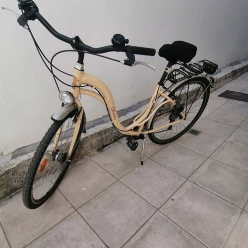 Matrix Donna 28'' city bike used with Shimano and Abus lock
