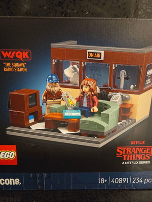 Lego 40881 Stranger Things WSQK Radio Station new