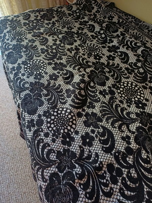 Woven throw new, black and white, cotton 1.70x2.10