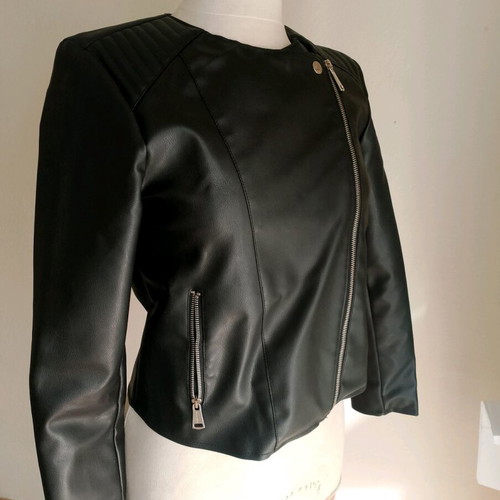 Women's biker jacket used, size Small, black