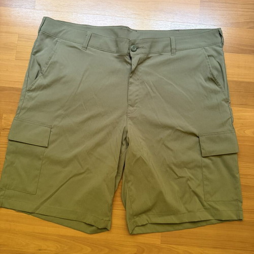 Columbia shorts new, brown color