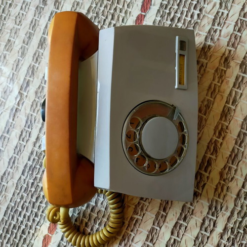 Decorative home phone used, corded
