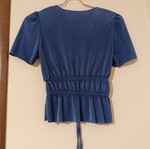 Pink Woman blouse blue, like new, size XS