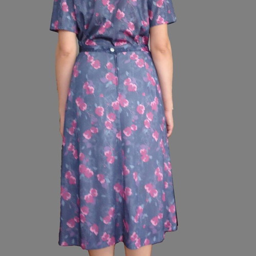 Vintage shirt and skirt set used, size Medium, multicolored