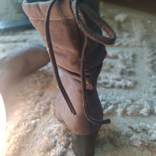 3/4 Gray Suede Boots like new with high thick heel and inner fur