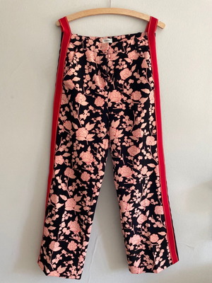 Pinko cropped παντελόνι καινούργιο, μέγεθος S/M, κόκκινο ροζ