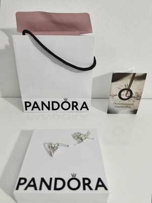 Pandora колие сърце сребро 925 ново с сертификат