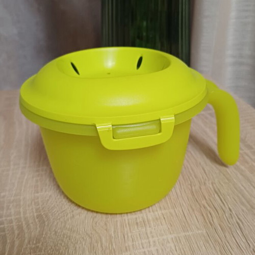 Tupperware Micro Rice Cooker New