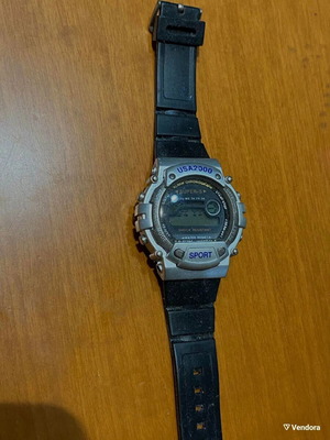 Digital watch men's used USA 2000 needs battery