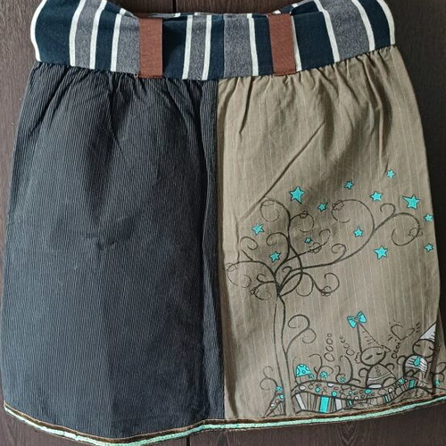 Youth Skirt with Handmade Design, Size M, Like New
