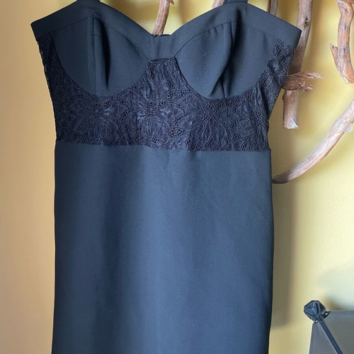 Mini dress H&M with lace bust like new, black, size S