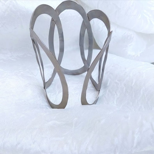 Bracelet cuff type 9 cm silver, like new