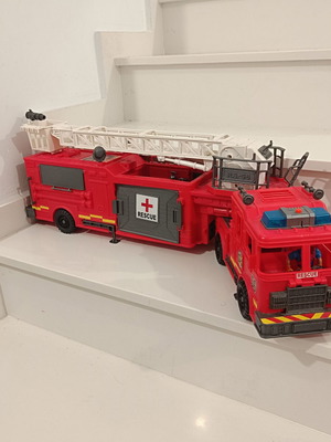 Fire truck used, length about 60-70cm, missing figures