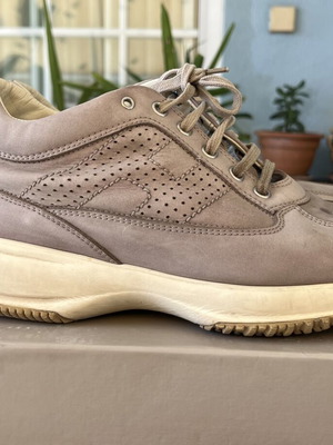 Hogan women's leather suede shoes size 40 like new, gray
