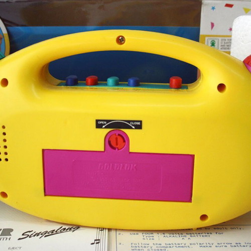 Vintage 1990 cassette player with microphone Singalong Goldlok new