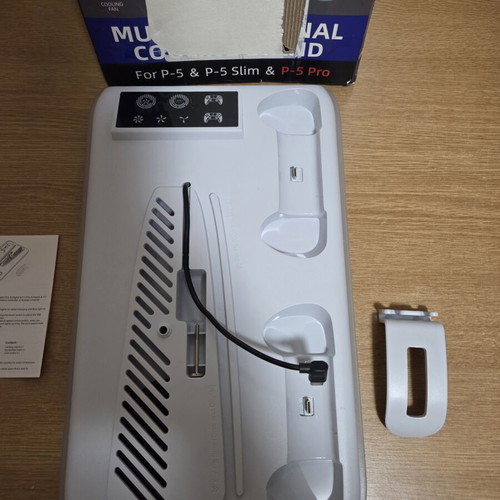 Iplay multifunctional charging stand for PlayStation 5 controllers new
