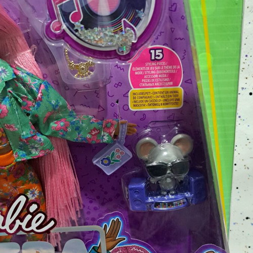 Barbie Extra #10 new with slightly damaged box