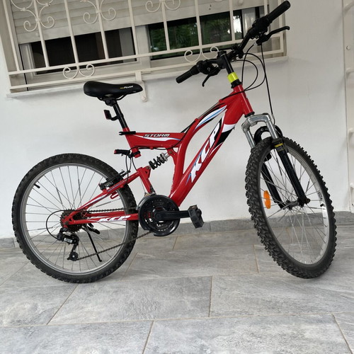 KCP Mountain Bike 18-Speed 24 Inch Red Like New