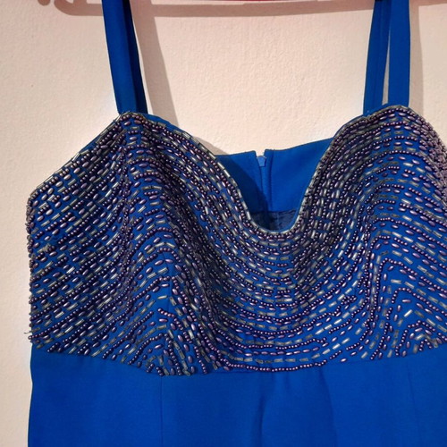 Formal dress with stones on bust blue royal like new, crepe fabric