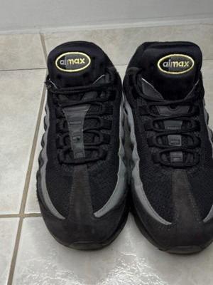 Nike Air Max 95 sneakers, size 38, black