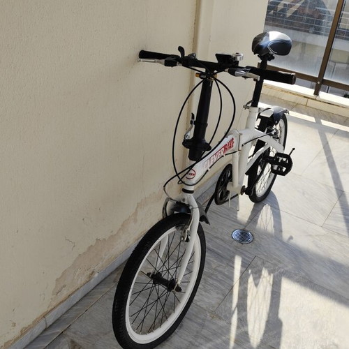 Folding bike used, 20 inch wheels, 6 speeds, V-Brake