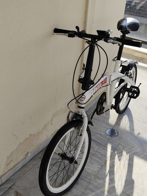 Folding bike used, 20 inch wheels, 6 speeds, V-Brake