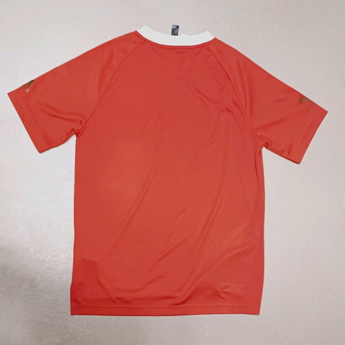 Adidas football shirt Salah size 13–14 like new, red