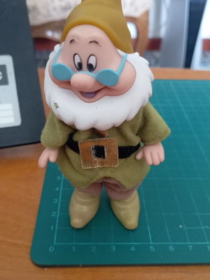 Φιγούρα ο Σοφός σαν καινούργιο από τη Disney, Η Χιονάτη και οι Επτά Νάνοι