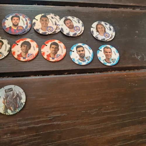 LaLiga Tazos caps season 2013/14 with Messi, Ronaldo, and more