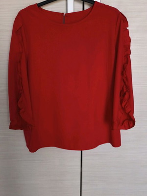 Women's red blouse with ruffles like new, size L