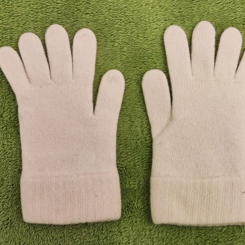 Set of 2 pairs of children's knitted gloves Benetton and wool like new, ages 6-10