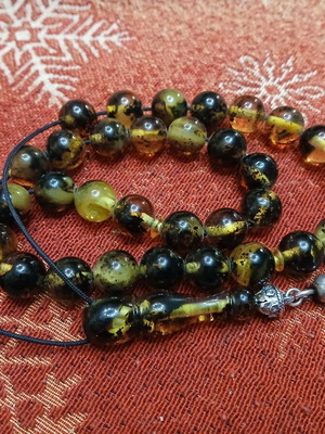 Amber Komboloi Baltic with 925 silver elements like new