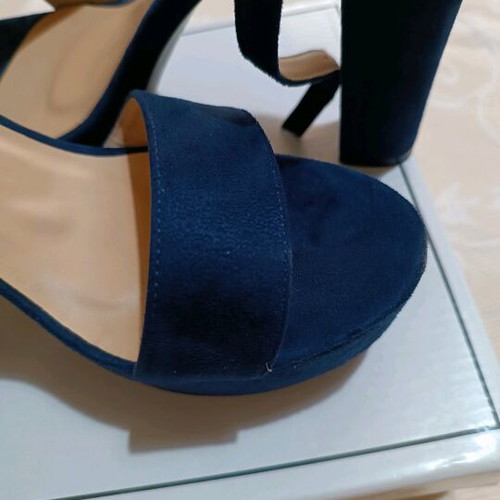 GoGo Shoes Blue Sandals Size 41 Like New