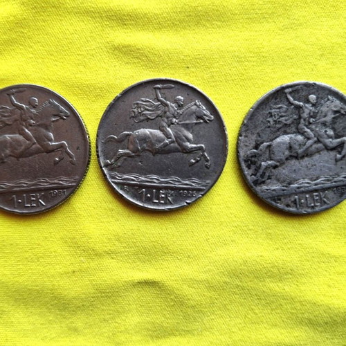 1 Lek Albania coins, pack of 3, used