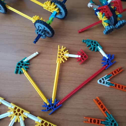 K'nex various pieces like new